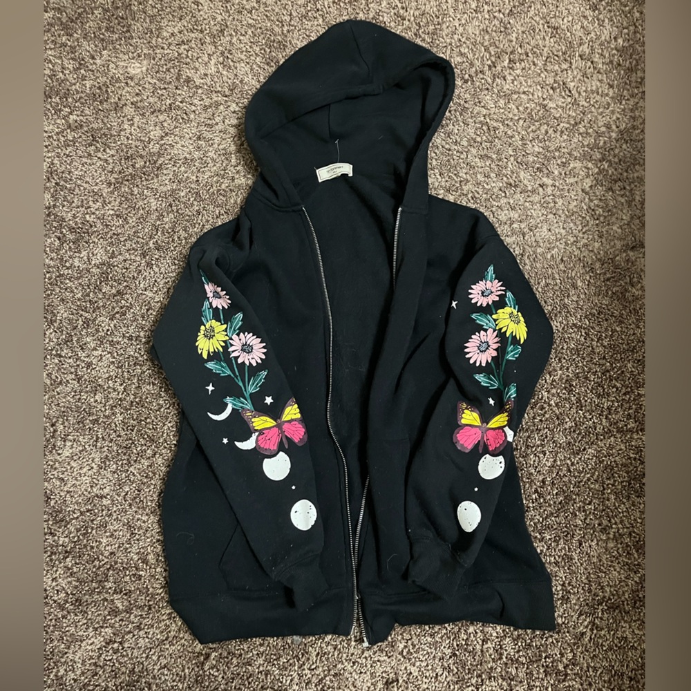 Black Floral pattern Zip Up From Ragstock